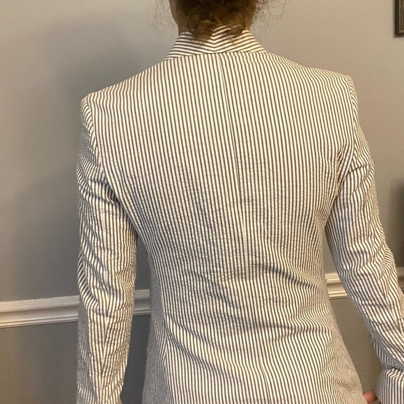 Bespoke Grey and White Seersucker Jacket - Picture 13 of 13